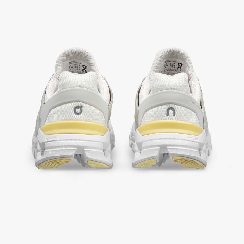 On Running Shoes Women's Cloudswift-White | Limelight - Click Image to Close